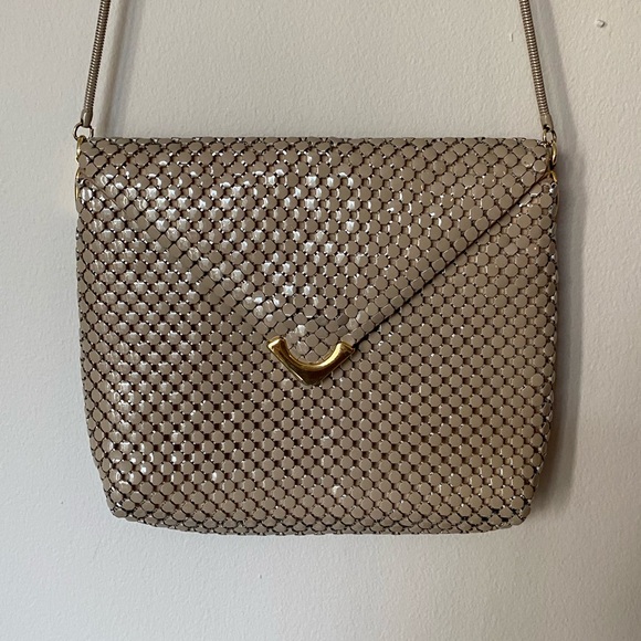 Vintage La Regale Envelope Bag - Picture 2 of 8